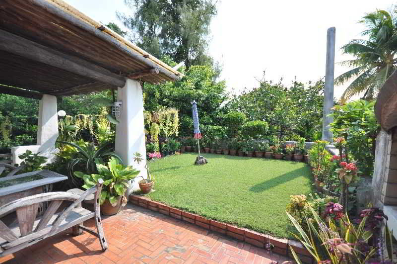 Momchailai Pattaya Retreat Buitenkant foto