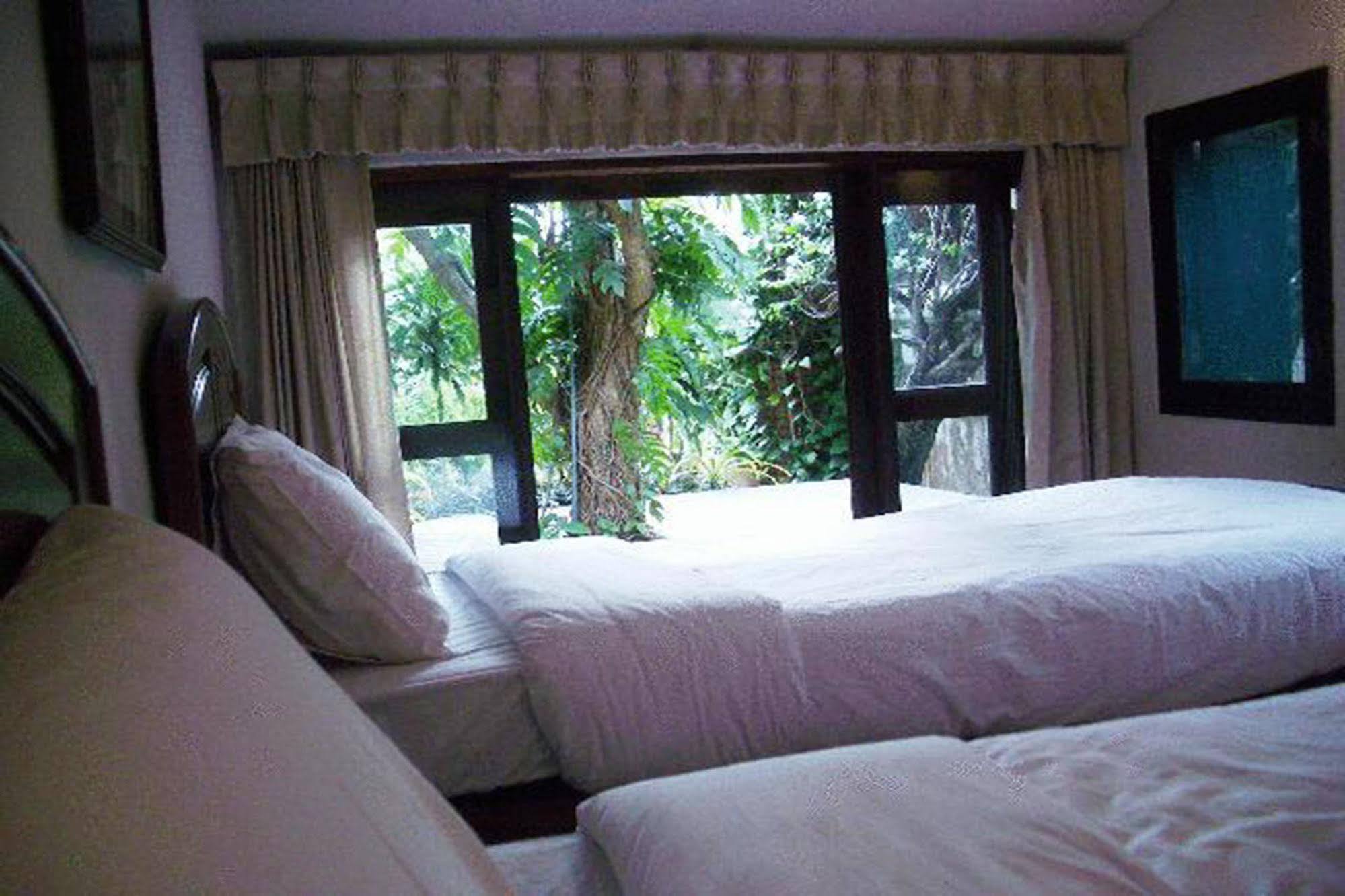 Momchailai Pattaya Retreat Buitenkant foto